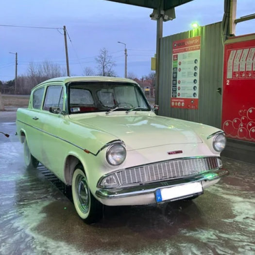 WIDI Automotive: Ford Anglia projekt